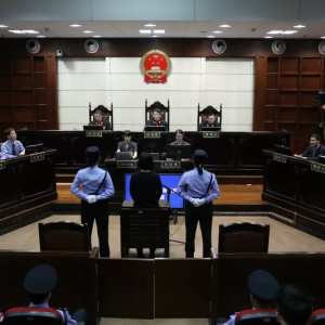 ���ݱ�ķ�v�𰸶������оS��ԭ�� Ī������������