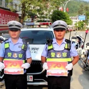 ���ֽ���ح��(gu��)�c���ڍ�����(ji��n)�أ�ֻ�����ĳ��и���ȫ