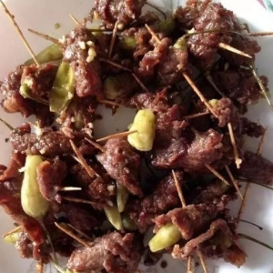 �óԵ����İ�ɫʮ����ʳ������^�׷N��