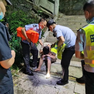 Σ���r(sh��)�������ֹ����ɹ�����һ�������p������